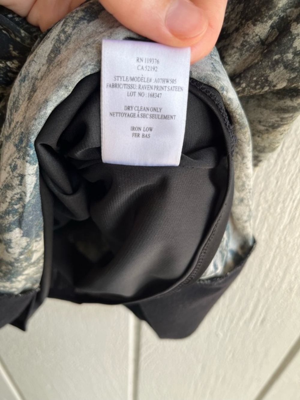 Helmut Lang Silk Asymmetrical Twist Front Blouse in Raven Print Sateen Size S - Picture 9 of 9
